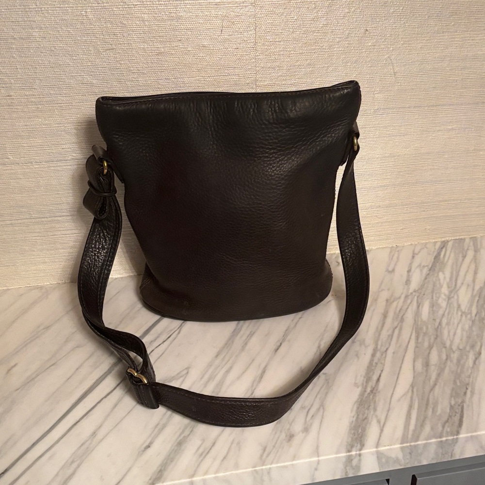 Vintage Coach Black Leather Bucket Bag Crossbody Style 4907
